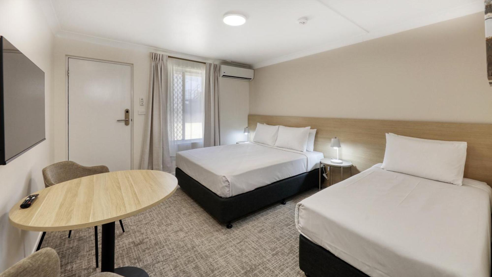 The Phoenix Artesian Spa Resort And Accommodation Moree Eksteriør billede