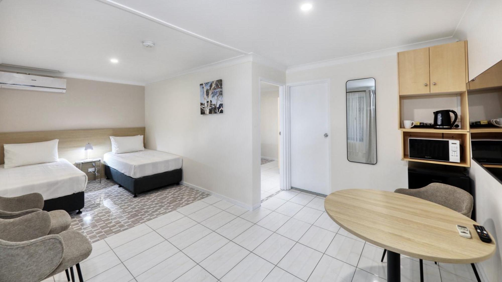 The Phoenix Artesian Spa Resort And Accommodation Moree Eksteriør billede