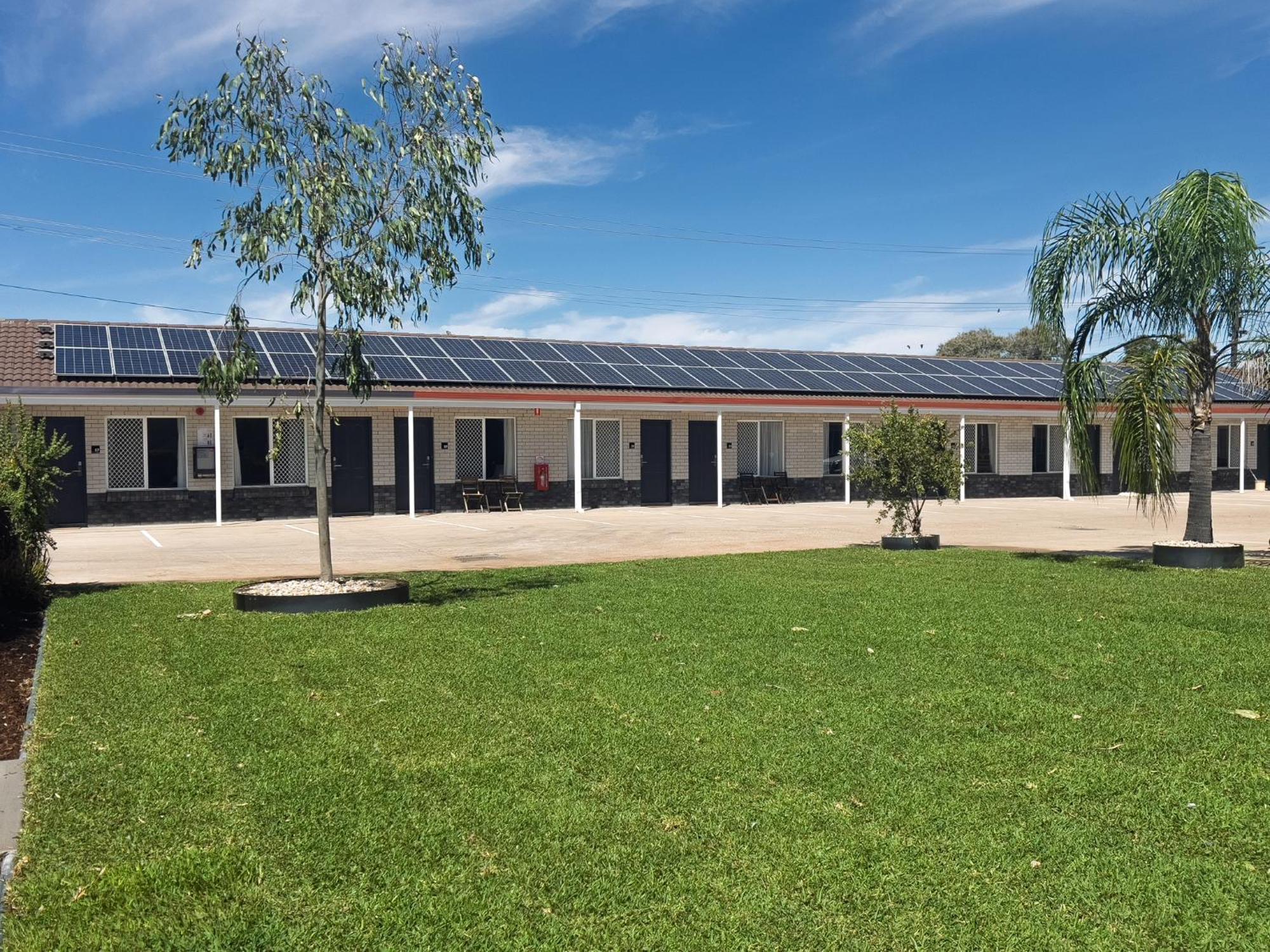 The Phoenix Artesian Spa Resort And Accommodation Moree Eksteriør billede