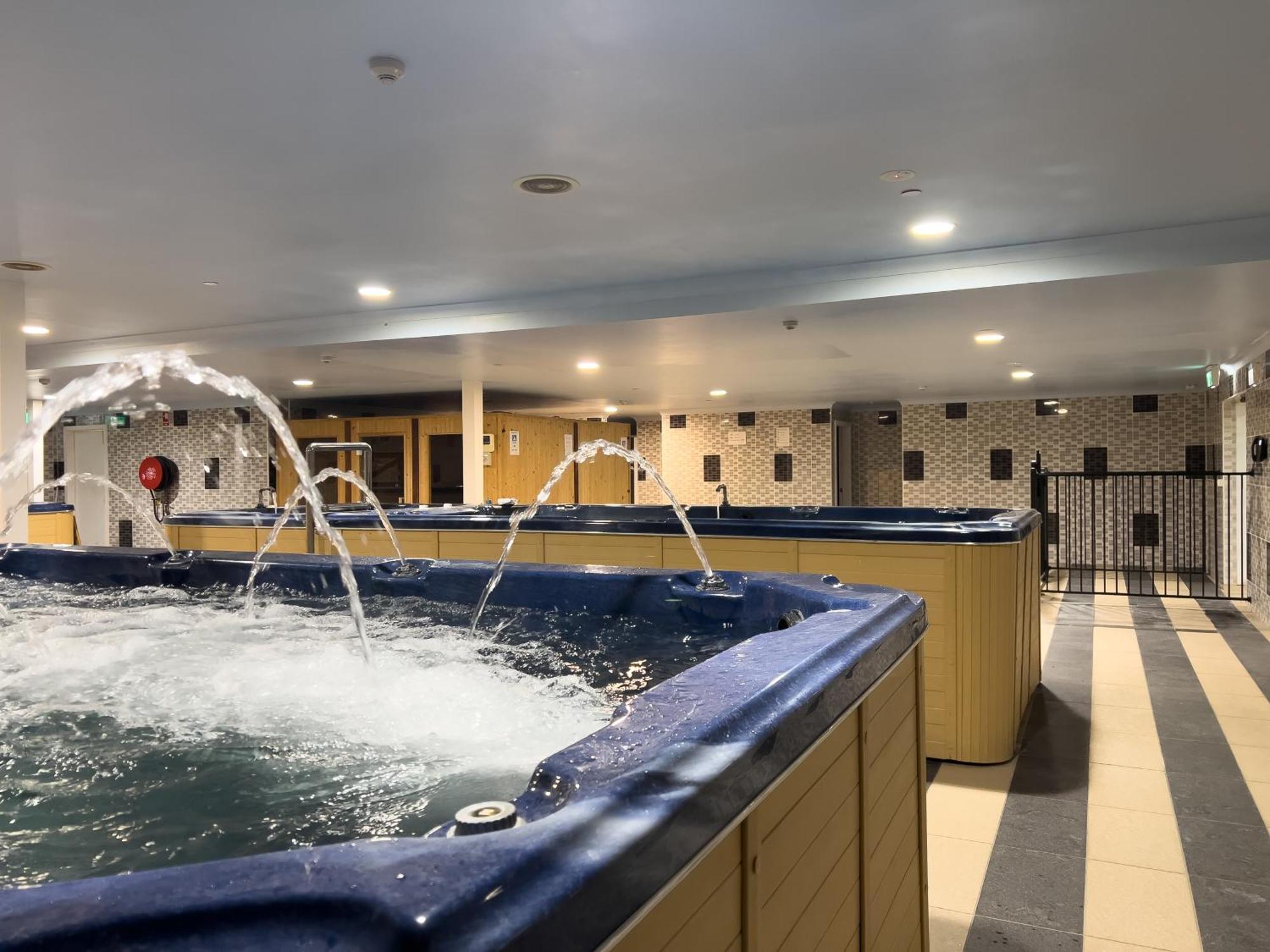 The Phoenix Artesian Spa Resort And Accommodation Moree Eksteriør billede